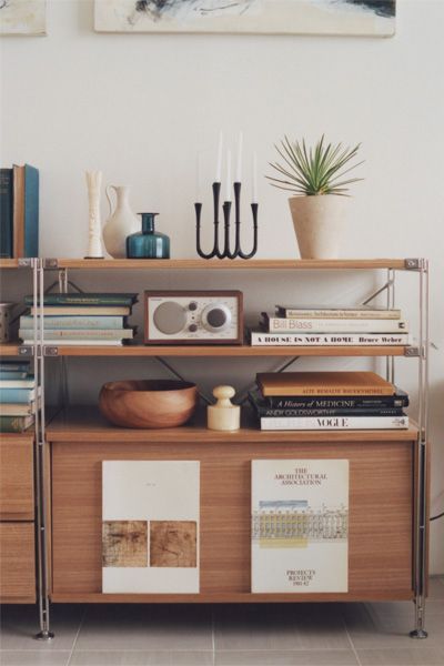 Muji Shelves, Muji Shelf, Muji Home, Muji Style, Hm Home, Bookcase Decor, Audio Room, House Studio, Interior Furniture