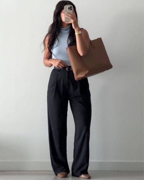 Quepasoyaya Outfits, Turtle Neck Outfit Women, Cute Work Outfits, Professional Outfits Women, Business Outfits Women, Stylish Work Attire, Classy Work Outfits, Stylish Work Outfits, Causual Outfits