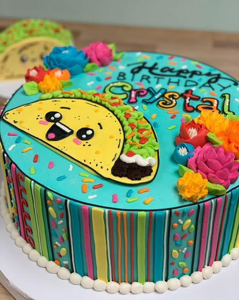 Taco Cake Topper, Taco Theme Birthday Cake, Taco Cake Birthday, Taco Theme Cake, Taco Cake Ideas, Fiesta Sheet Cake, Cinco De Mayo Cake Ideas, Fiesta Cake Ideas, Simple Mexican Theme Cake