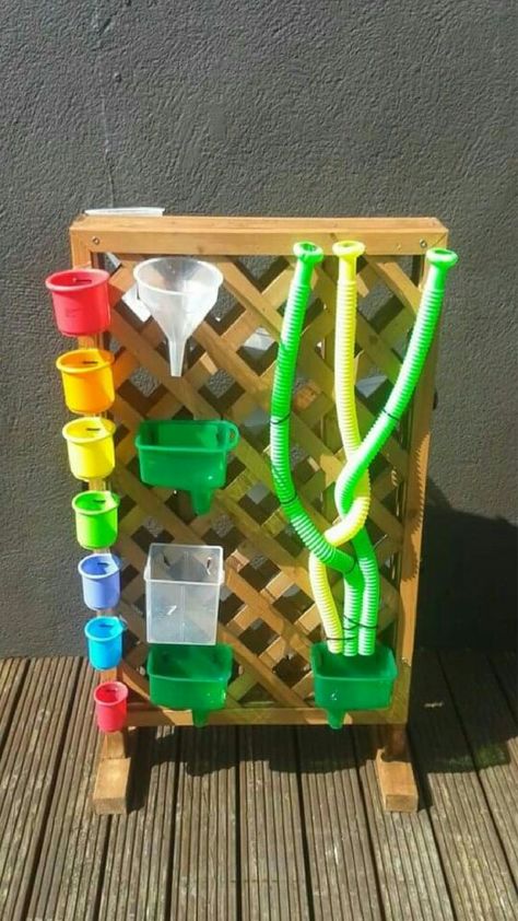 Water fun Diy Water Play For Kids, Water Wall Kids, Diy Water Wall For Kids, Water Play Ideas, Kids Garden Play, Diy Kids Playground, Outdoor Kids Play Area, Play Area Backyard, Backyard Kids Play Area