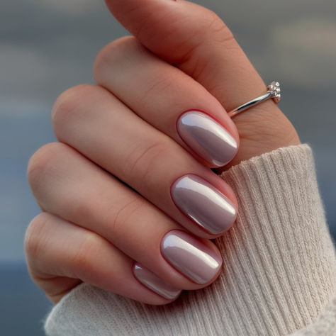 28 Nude Chrome Nails Ideas: Stylish Inspiration for Every Occasion Chrome On Glitter Nails, Metallic Sns Nails, Holiday Nails With Chrome, Acrylic Nail Designs Round Shape, Cream Holiday Nails, Gel Nail Designs Round Shape, Chrome Nails Glazed Donut, Festive Chrome Nails, Sugar Cookie Chrome Nails