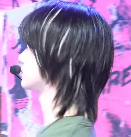 Beomgyu Haircut Long, Txt Beomgyu Hair, Beomgyu Hairstyle, Beomgyu Oreo Hair, Beomgyu Wolf Cut, Beomgyu Haircut, Beomgyu Hair, Hairstyle 360, Emo Haircuts