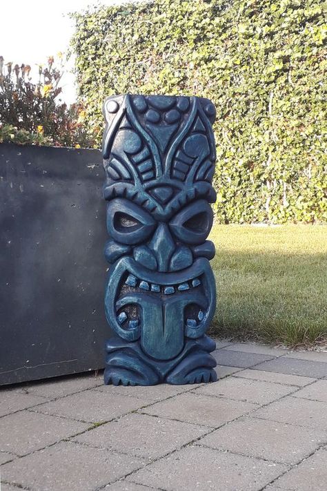 Clay Tiki Sculpture, Tiki Sculpture, Tiki Carving, Tiki Signs, Hawaii Tiki, Tiki Statues, Tiki Bars, Tiki Bar Decor, Tiki Totem