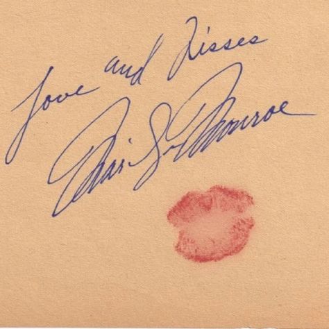 "Love and Kisses"  Marilyn Monroe's lipstick print - via - MMemories Beautiful Hand Writing, Marilyn Monroe Autograph, Marilyn Monroe Lipstick, Marilyn Monroe Signature, Love And Kisses, Bert Stern, Lipstick Kiss, Imperfection Is Beauty, Candle In The Wind