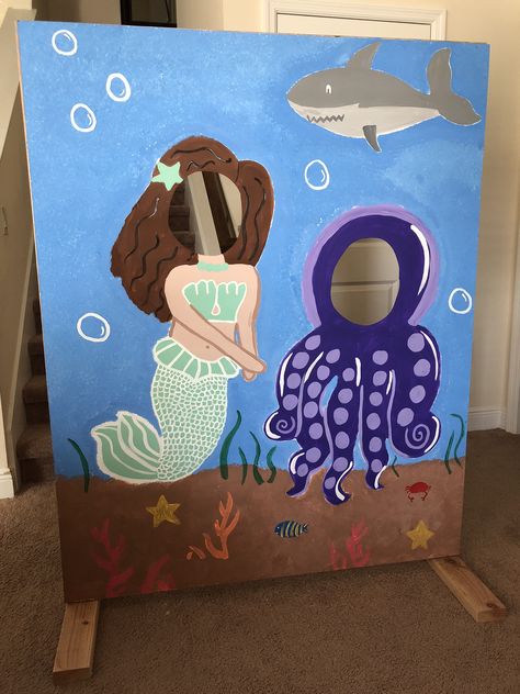 Mermaid Party Photo Booth, Mermaid Booth Ideas, Under The Sea Poster Ideas, Summer Party Photo Booth, Beach Photo Booth Ideas, Beach Theme Photo Booth, Summer Photo Booth Ideas, Under The Water Theme Party, Under The Sea Photo Backdrop