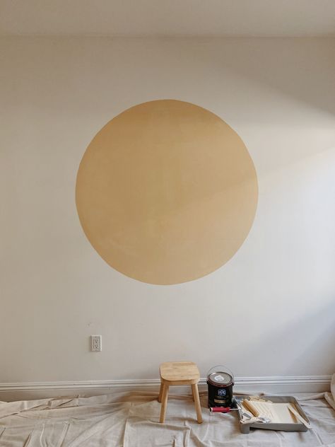 DIY painted circle shelf - almost makes perfect Big Boy Bed, Boy Bed, Circle Shelf, Beach Wall Collage, Nursery Mural, Fall Living Room, Bedroom Corner, Nursery Room Design, Salon Ideas