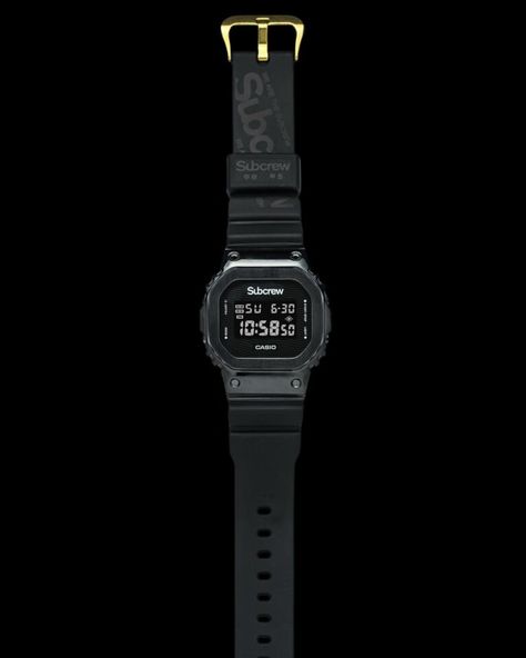 G-Shock China releases GM-5600USUB24-1PFS for Subcrew 20th Anniversary - G-Central G-Shock Fan Site Jordan Burroughs, Dw 6900, G Shock Watches, Red Cap, Baby G, Military Watches, Casio G Shock, Blue China, Amazon Shopping