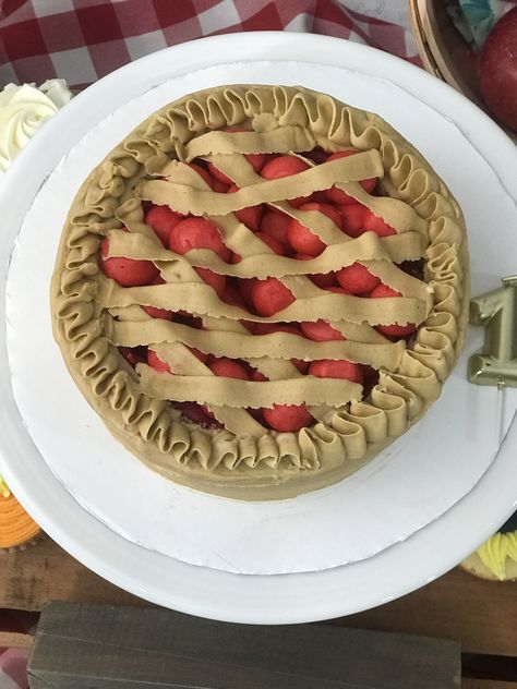 Pie Smash Cake, Cherry Pie Cake, Thanksgiving Cakes Decorating, Dq Ice Cream Cake, Fall Cakes Decorating, Farmers Market Birthday, Dairy Queen Cake, Christmas Ice Cream Cake, Delish Cakes