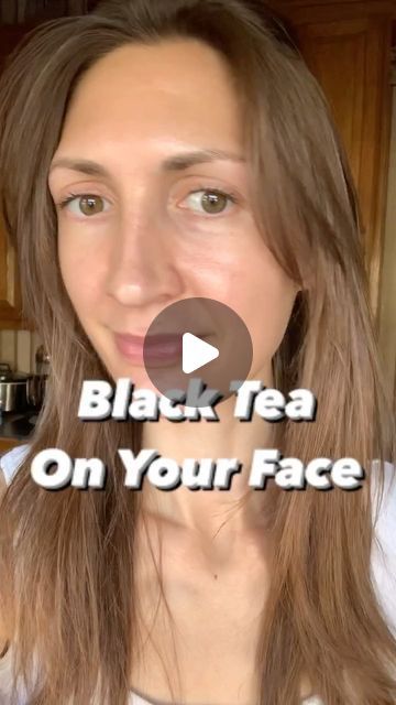 Bethany on Instagram: "benefits of putting black tea on your face (make sure you allow it to cool down🙏🏼😭) . HELPS ACNE black tea has been used for centuries in many cultures to promote skin clarity. It contains antioxidants that help flush out toxins from the body and promote clearer as well as eliminating dark spots and uneven skin tones. How to Use: Soak a clean cotton ball in cold black tea and dab it all over your face thoroughly then pat dry. . DELAYS PREMATURE AGING black tea is known to have more effective anti-aging properties than all other teas. Scientists discovered black tea reduced the expression of the gene that creates a collagen degrading enzyme in the body, helping to prevent wrinkle formation and slowing down aging. How to Use: Both consumption and topical application Black Tea Mask Diy Skin Care, Black Tea Face Mask Diy, Black Tea Skinning, Black Tea Benefits, Flush Out Toxins, Tea Benefits, Prevent Wrinkles, Clean Cotton, Diy Mask