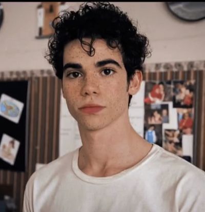 Cameron Boys, Cameron Boyce, Disney Descendants, Dove Cameron, Fav Celebs, Rest In Peace, Celebrities Male, Celebrity Crush, Actors & Actresses