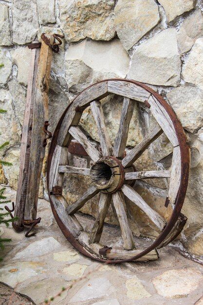 Old wooden and metall wheel on stone wal... | Premium Photo #Freepik #photo #wagon #historical #ancient #retro-background Ancient Wheel, Wheel Drawing, Stone Wall Background, Retro Background, Wall Background, Stone Wall, Art Drawings Sketches, Premium Photo, Drawing Sketches