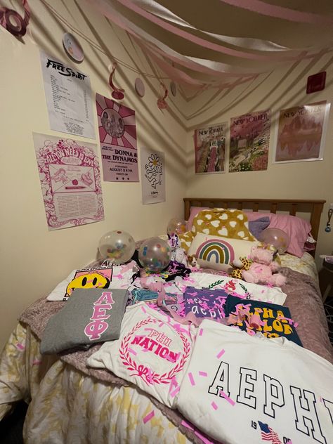 #sorority #biglittle #aephi Big Little Room Decorations Sorority, Little Room Decor, Sorority Room, Big Little Basket, Sorority Big Little, Pajama Party, 2024 Vision, Big Little, Dorm Room Decor