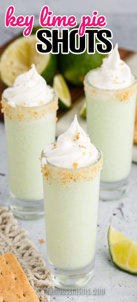 Texas Roadhouse Coastal Key Lime Margarita Recipe, Key Lime Pie Drinks Cocktails, Key Lime Pie Drink Recipe, Key Lime Shooters Recipe, Lime Drinks Healthy, Key Lime Cocktail Recipe, Key Lime Pie Shake, Lime Vodka Drinks Recipes, Key Lime Margarita Recipe Texas Roadhouse