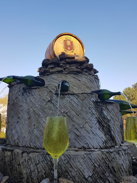 This is one of the fountains outside the entrance to the largest wine cellar in the world at Milestii Mici, 20kms outside the captial of Moldova, Chisinau. It's always good to try the wine from new countries, but perhaps not from this fountain as alas it is not actual wine flowing from those bottles. #Wine #Moldova #WaterFeature #MilestiiMici #WineTasting Wine Cellar, Wine Tasting, Water Features, Mount Rushmore, Entrance, Places To Visit, The Outsiders, Wine, Natural Landmarks