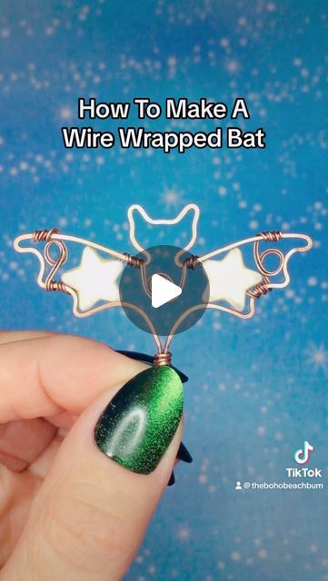 Bat Pendant, Wire Art Sculpture, Wire Wrapping Tutorial, Fusion Beads, Wire Jewelry Designs, September 17, Wire Weaving, Wire Crafts, Halloween Projects