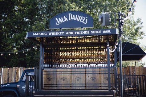 Jack Daniel's invited WINK as their creative partner to bring its mobile festival stand to multiple festival locations across The Netherlands. Celebrating a rich heritage and 150 years of serving history itself from this fine vintage-style truck come fully equipped bar. #festivalstand #brandactivation #jackdaniels #lowlands Jack Daniels Bar, Jack Daniel’s Centerpiece, Honey Jack Daniels, How To Make Whiskey, Jack Daniels Black, Jack And Coke, Jack Daniel’s Distillery, Pub Bar, Jack Daniel