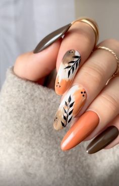 November Nail Designs, November Nails, Thanksgiving Nails, Fall Nail Art, Floral Nails, Fall Nail Designs, Chic Nails, Nail Arts, Nail Polishes