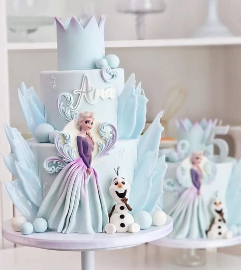 Frozen Themed Food, Frozen Birthday Party Favors, Frozen Birthday Party Food, Frozen 3rd Birthday, Elsa Birthday Cake, Frozen Themed Birthday Cake, Elsa Cake Frozen, Frozen Birthday Party Decorations, Rodjendanske Torte