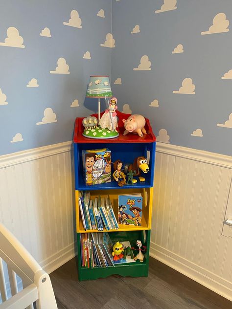 Toy Story Bedroom, Toy Story Nursery, Disney House Ideas, Toy Story Room, Boys Room Diy, Toy Story Baby, Toddler Boy Room Decor, Baby Barn, Childrens Bedroom Decor