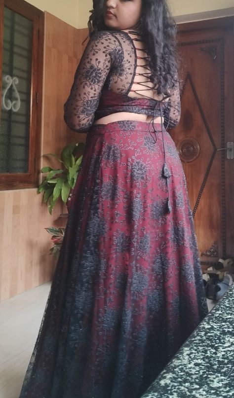 #prom #graduation #dresses #lehenga Black Net Lehenga, Maroon Lehenga, Net Lehenga, Red Lehenga, Indian Clothes, Net Fabric, Pink Saree, Black Glitter, Indian Outfits