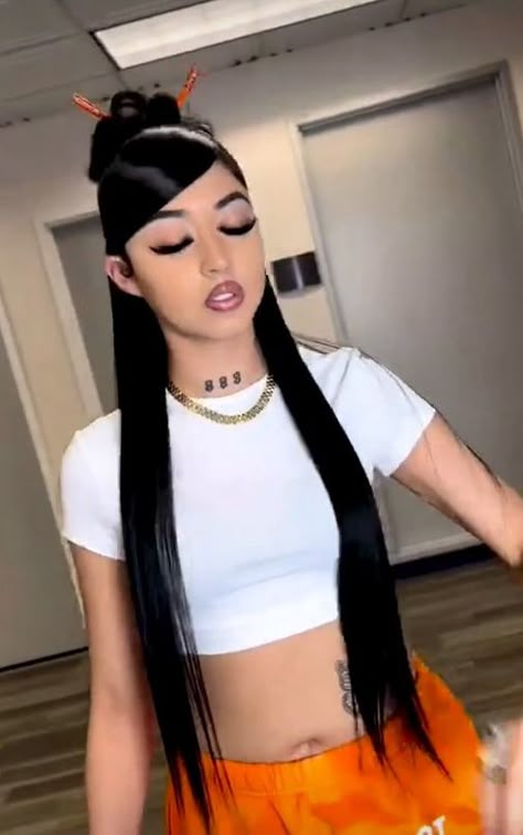 Half Up Half Down Hair With Swoop, Swoop Half Up Half Down, Half Up Half Down With Swoop, Half Up Half Down Swoop, Barbie Ponytail With Swoop, V Part Ponytail, Swoop Ponytail Weave, Weave Ponytails With Bangs, Quickweave Styles