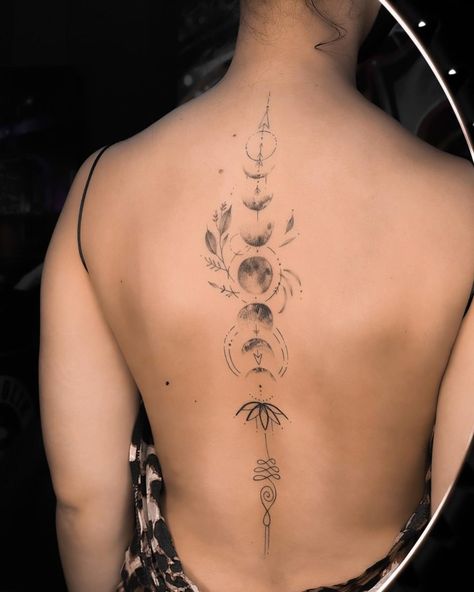 Maching Tattoos, Flower Spine Tattoos, Tato Minimal, Tiny Heart Tattoos, Small Pretty Tattoos, Petite Tattoos, Spine Tattoos For Women, Cute Tattoos For Women, Spine Tattoo