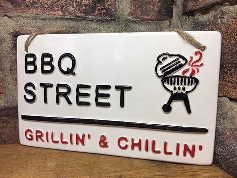 High quality kiln fired ceramic signs. Fantastic 3D letters to give you the wow factor. The perfect plaque for a BBQ area in the yard. A beautiful gift that will last a lifetime. Suitable for indoor or outdoor use. Bbq Signs, Bbq King, Garden Patio Decor, Patio Signs, Pottery Kiln, Barbecue Party, Bbq Area, Bbq Party, Street Sign