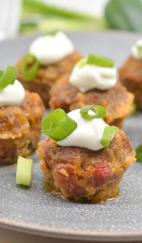 Keto Mini Taco Bites Mini Taco Bites Appetizers, Keto Finger Foods Parties, Mini Taco Bites, Keto Apps, Keto Finger Foods, Mexican Keto, Taco Appetizers, Taco Bites, Beef Appetizers