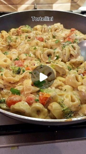 Tortellini Homemade, Tortellini With Broccoli, Cherry Tomato Recipes, Chicken Tortellini, Tortellini Pasta, Pasta Dinners, Hearty Dinner, April 7, Tomato Recipes