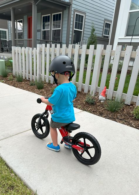 Summer is finally here!! 🌞 My goal this is year is for baby boy to learn how to ride a bike! Strider balance bike seemed like a perfect starting point! 😍 Manifest Family, Balance Bicycle, Toddler Bike, Boy Bike, Baby Bike, Ride A Bike, Riding Bike, Sport Bike, Kids Bicycle