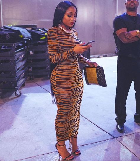 Monica Preston (@monicapre25) • Instagram photos and videos Jada Wada, Jada Wayda, Amour Jayda, Tiger Print Dress, Jayda Cheaves, Jayda Wayda, Printed Jersey Dress, Long Dress Casual, Fashion Attire