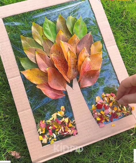 Autumn Study, Color Art Lessons, Fall Art Projects, Pressed Flower Crafts, Fleurs Diy, Easy Halloween Crafts, Cool Paper Crafts, Paper Flower Crafts, Preschool Art Activities