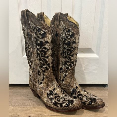 Corral boots Corral Boots Outfit, Corral Boots, Pointed Toe Boots, Black Sparkle, Toe Boots, Boots Outfit, Boot Shop, Concert, Boots