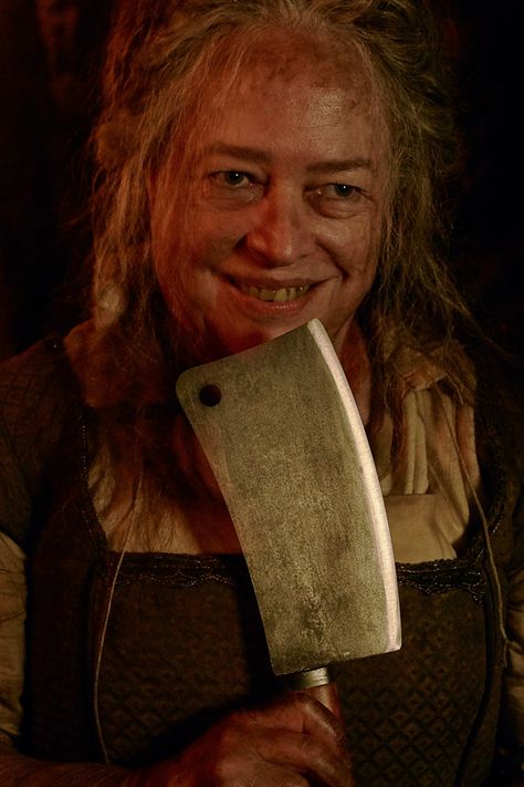 Costume idea: the butcher Butcher Horror, American Horror Story Roanoke, Ahs Roanoke, American Horror Story Costumes, Haunted House Tour, American Horror Story Characters, Ahs Characters, Kathy Bates, Cheyenne Jackson