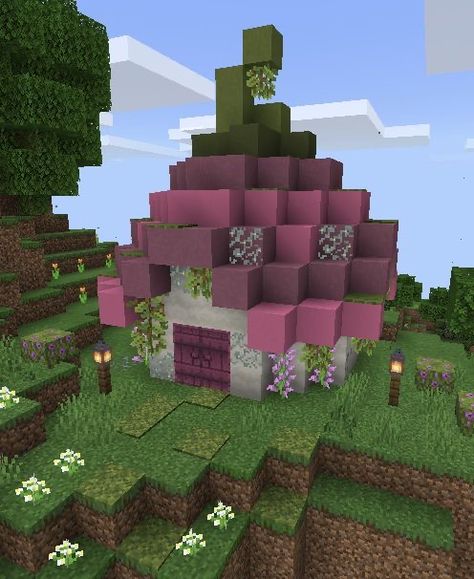 Fairy Decor Minecraft, Minecraft Flower Cottage House, Fairy Mc Builds, Mincraft Idea Fairy Houses, Fairy Minecraft Builds House, Minecraft House Ideas Fairy, Minecraft Fairy Decor, Cute Minecraft Fairy House, Minecraft Fairy House Ideas Easy