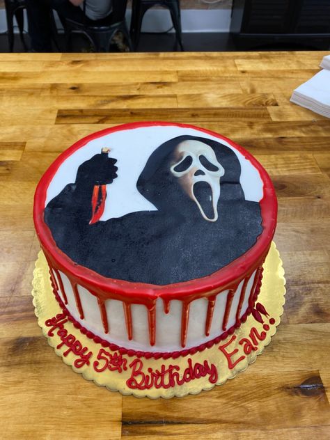 Scary Movie Cakes, Horror Cookies, Birthday Cake Gift, Movie Cakes, Cake Gift, Special Cakes, Baking Business, Bathroom Decor Apartment, Scary Movie