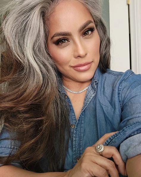 Graying Gracefully, Pro Aging, Cuban Women, Grey Hair Journey, Silver Haired Beauties, Grey Hair Coverage, Planning Events, Grey Hair Transformation, Going Grey