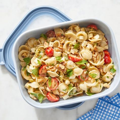 Tomato Mozzarella Pasta, Mozzarella Pasta Salad, Salad With Walnuts, Blue Apron Recipes, Recipe Tomato, Mozzarella Pasta, Mustard Vinaigrette, Dijon Vinaigrette, Roasted Walnuts