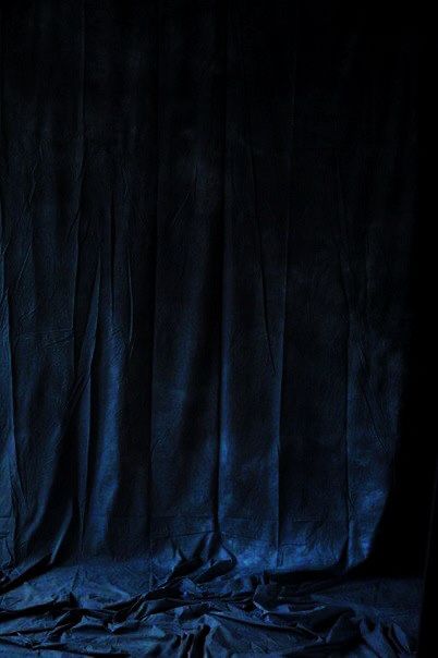 Ruangan Studio, Blue Curtains, Velvet Curtains, Feeling Blue, Ravenclaw, Color Textures, Blue Aesthetic, Indigo Blue, Blue Velvet