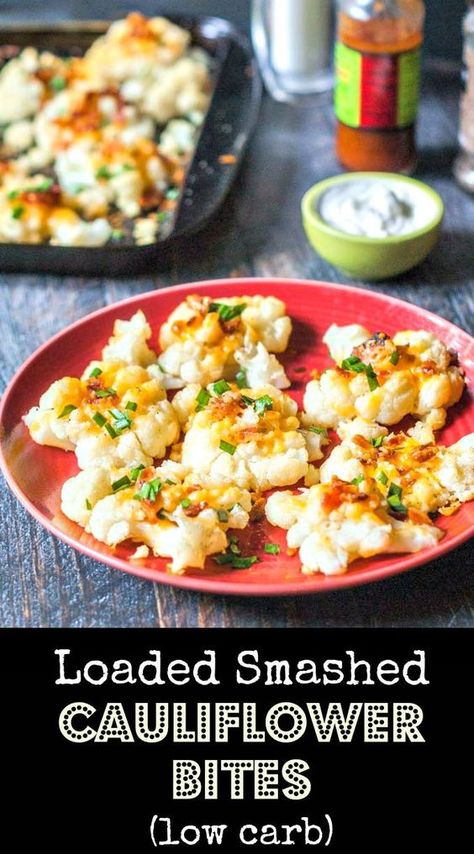 Smashed Cauliflower Recipes, Keto Cauliflower Bites, Colliflower Recipes, White Cheddar Sauce, Healthy Snakes, Keto Supper, Smashed Cauliflower, Baked Cauliflower Bites, Cauliflower Keto