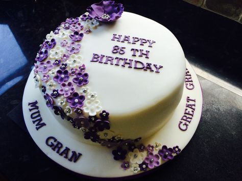 85 Birthday Cake, Birthday Cake Women, 85th Birthday Cake, Purple Flowers Birthday, Cake Women, Flowers Birthday Cake, Birthday Cake With Flowers, 85th Birthday, Flowers Birthday