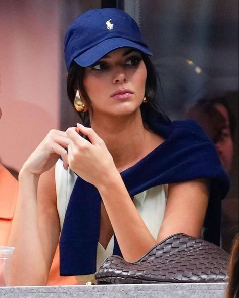 Blue Cap Outfit, Kendall Jenner Shorts, Jockey Hat, Ralph Lauren Cap, Chicago Outfit, Ralph Lauren Hats, Cap Outfit, Kendall Style, Cowgirl Chic