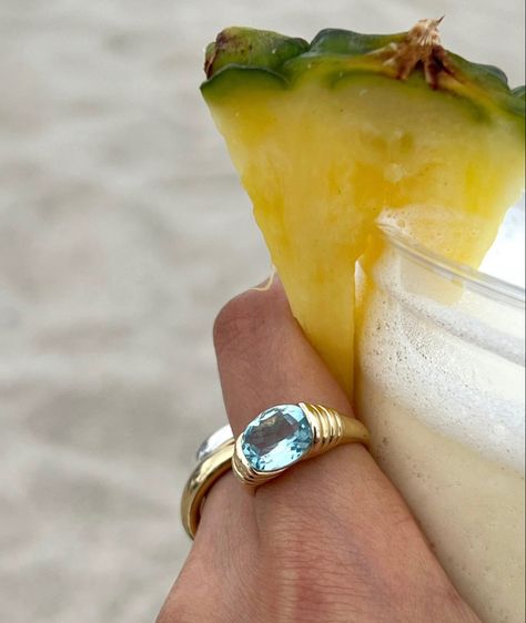 Mejuri Heirloom Ring #jewelry #fashion #cool #aesthetic Mejuri Rings, Heirloom Ring, Caught In The Rain, Heirloom Rings, Cool Aesthetic, July 4, Pina Colada, In The Rain, Bling Jewelry