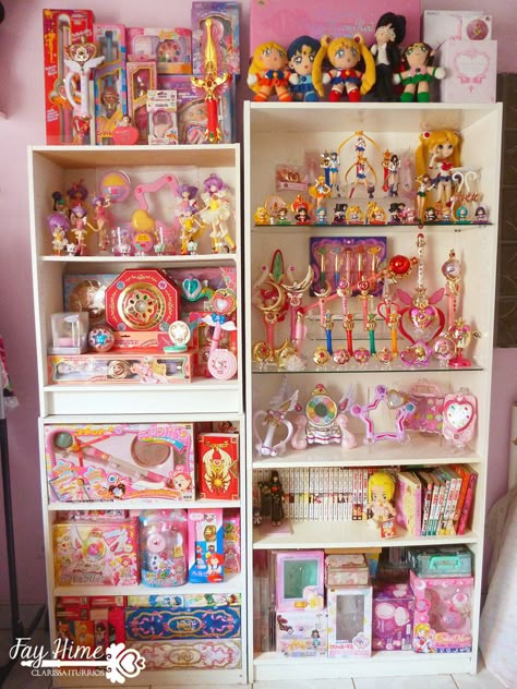 I love collecting RPG/RP Toys! ♥ ♥ ♥ I want more toys! Anime Trinkets, Vintage Toys 80s, Kawaii Room Ideas, Outer Senshi, Barbie Kids, Kawaii Bedroom, Otaku Room, Sailor Moon Aesthetic, Anime Decor