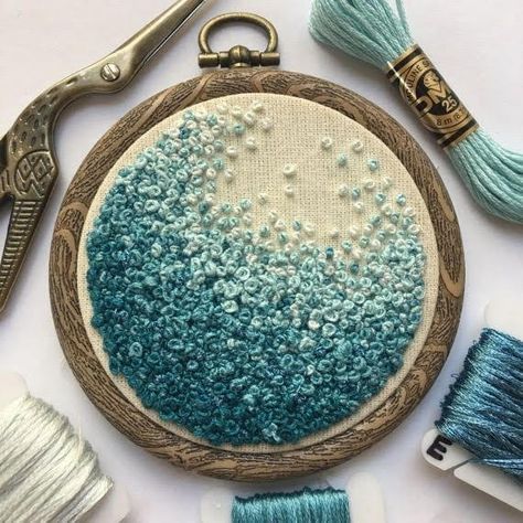 Stitches Flower, Knots Embroidery, Embroidery 101, Embroidery Hoop Decor, Embroidery Japanese, Photography Water, French Knot Embroidery, Embroidery Hoop Crafts, Ombre Wall