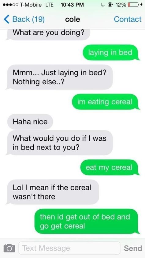 When you're basically invisible to cereal. Text Message Fails, Lol Text, Funny Text Fails, Funny Text Conversations, Funny Texts Jokes, Text Memes, Text Conversations, Text Jokes, Memes Sarcastic