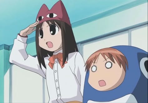 Osaka And Chiyo, Azumanga Daioh, Cat Hug, Visual Novel, Drawing Tips, Matching Pfp, Matching Icons, Osaka, Manga Art