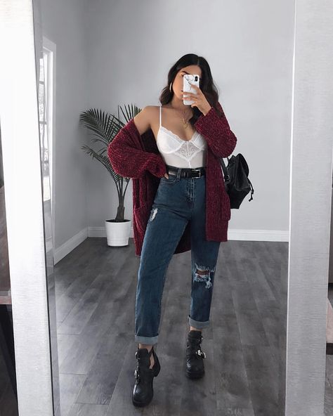 American Style on Instagram: “Which outfit would you add to your shopping list? credit @rubilove #americanstyle #ootd #outfit #style #fashion #shopping #fall ❤️❤️❤️” Lollapalooza Outfit, Look Grunge, Casual Outfits For Moms, Closet Goals, Outfit Trends, Pinterest Fashion, Queen Bee, Outfit Goals, Mom Outfits