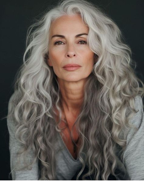 Red Hair Going Grey Redheads, Ash Blonde Curly Hair, Long Hair Older Women, Long Silver Hair, Grey Hairstyles, Grey Hair Styles, Flattering Hairstyles, Grey Hair Inspiration, Timeless Looks