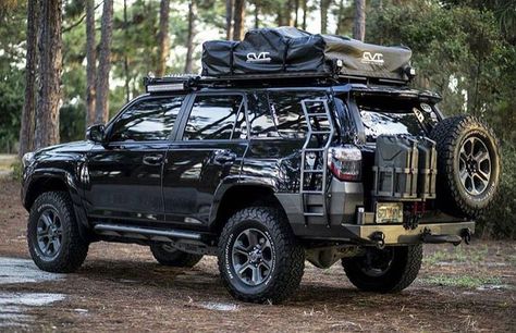 2023 Toyota 4runner Accessories, Off Road Toyota 4runner, Toyota 4runner Overland, Truck Camping Setup, 4runner Camping, Camping Setup Ideas, 4runner Overland, 4 Runner Toyota, Camping Setup